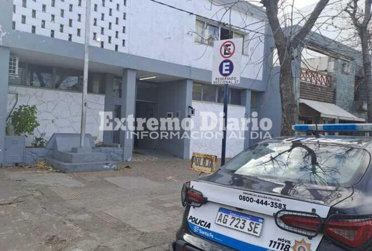 Imagen de Portaban cuchillos y llevaban una herramienta de mano de la cual no pudieron justificar procedencia