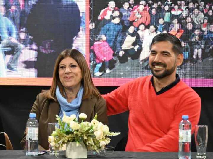 Imagen de Clara García: El domingo 29 votemos para que Santa Fe consolide un modelo que es mirado desde todo el país