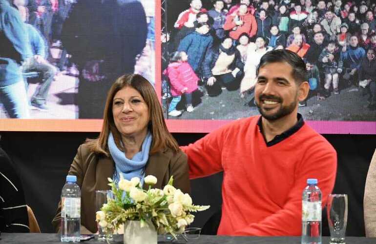 Imagen de Clara García: El domingo 29 votemos para que Santa Fe consolide un modelo que es mirado desde todo el país