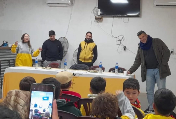 Imagen de Jornada de charlas con deportistas por el 39º aniversario del Dep. Infantil San José de General Lagos