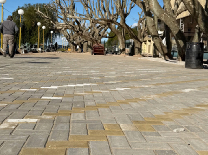 Imagen de Rowing Club: Continúa avanzando la obra del piso del patio central