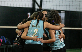 Imagen de Hoy, Unión en Maxi Vóley Femenino juega la Final ante Banco Nación