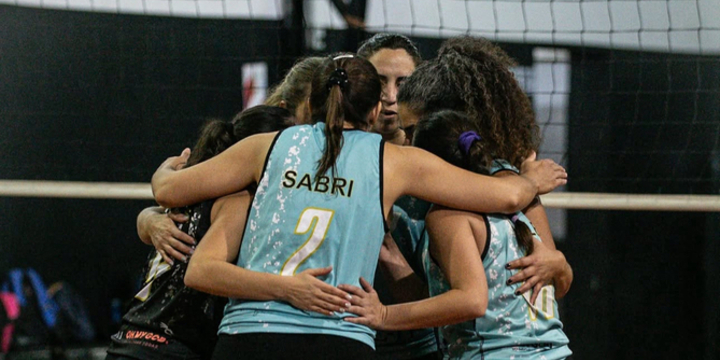 Imagen de Hoy, Unión en Maxi Vóley Femenino juega la Final ante Banco Nación