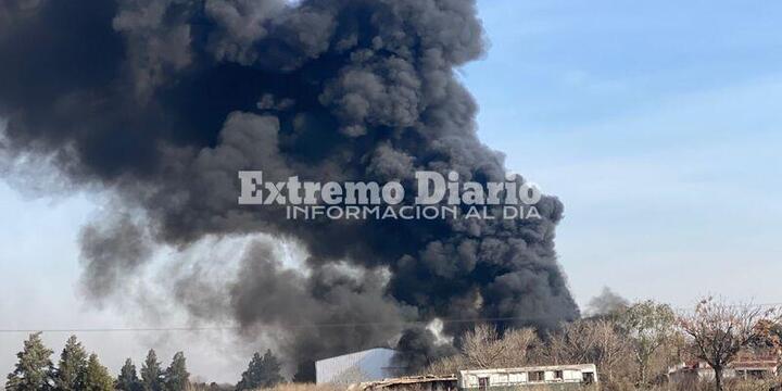 Imagen de Incendio de grandes proporciones afectó a la planta Kumen - Co
