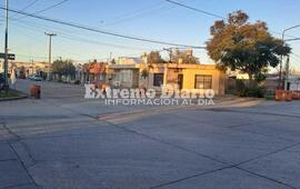 Imagen de Solicitan bacheo en calle Juan B. Justo entre Ruta 21 y G&aacute;lvez