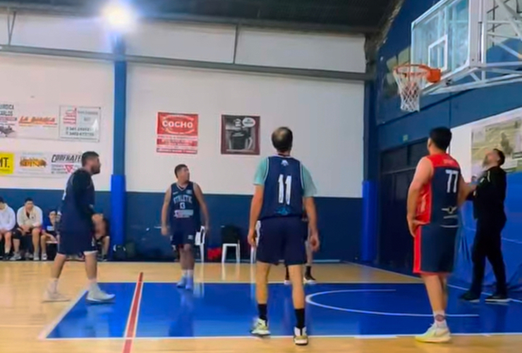 Imagen de Básquet: Athletic ganó de local ante Sorrento