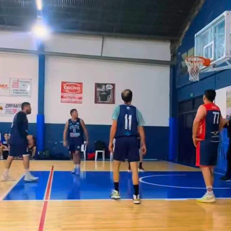 Imagen de Básquet: Athletic ganó de local ante Sorrento