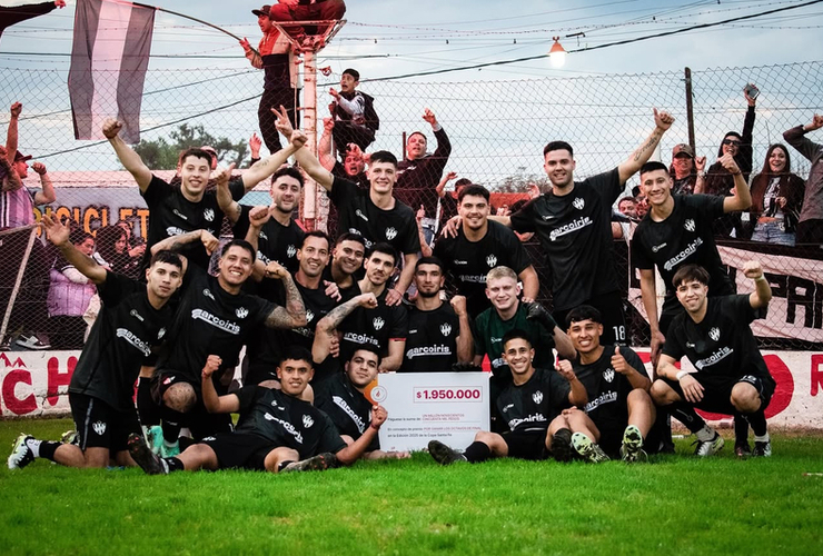 Imagen de Copa Santa Fe: Uni&oacute;n le gan&oacute; por penales a Central San Carlos y avanz&oacute; a 4tos. de Final
