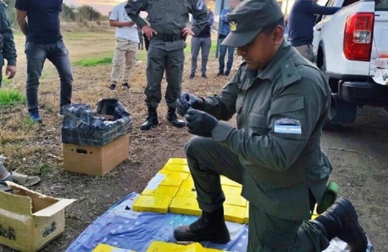 Gendarmería Nacional incautó más de 172 kilos de cocaína.