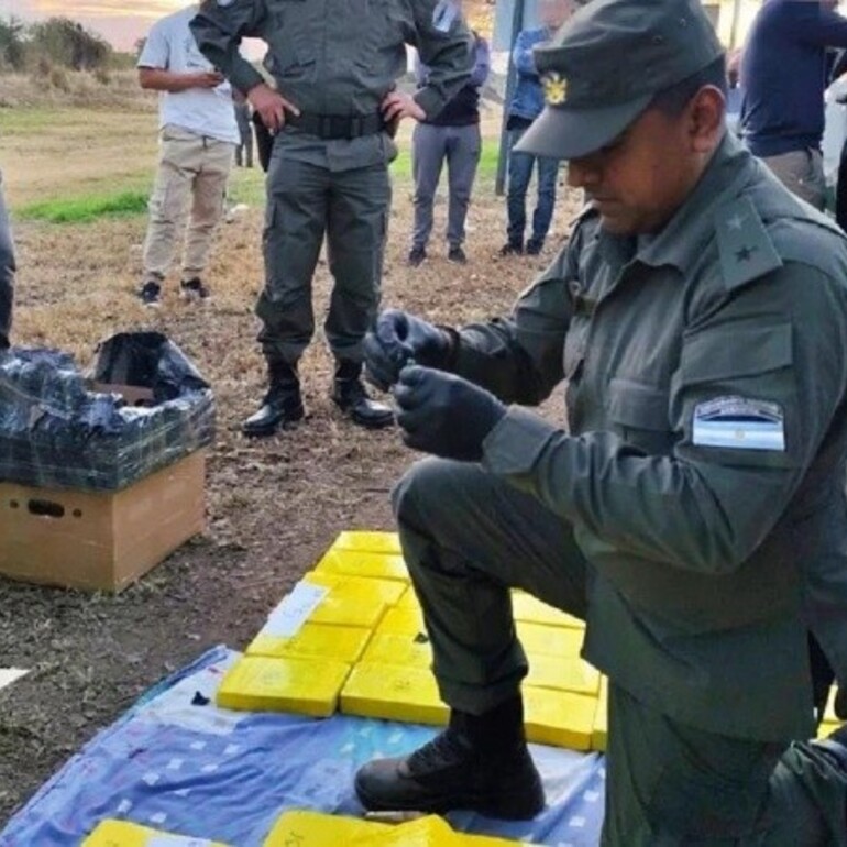 Gendarmería Nacional incautó más de 172 kilos de cocaína.