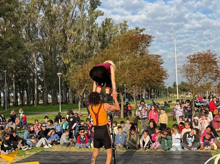 Imagen de Vacaciones de Invierno: Inició 'Semana de Risas' en el Parque Central