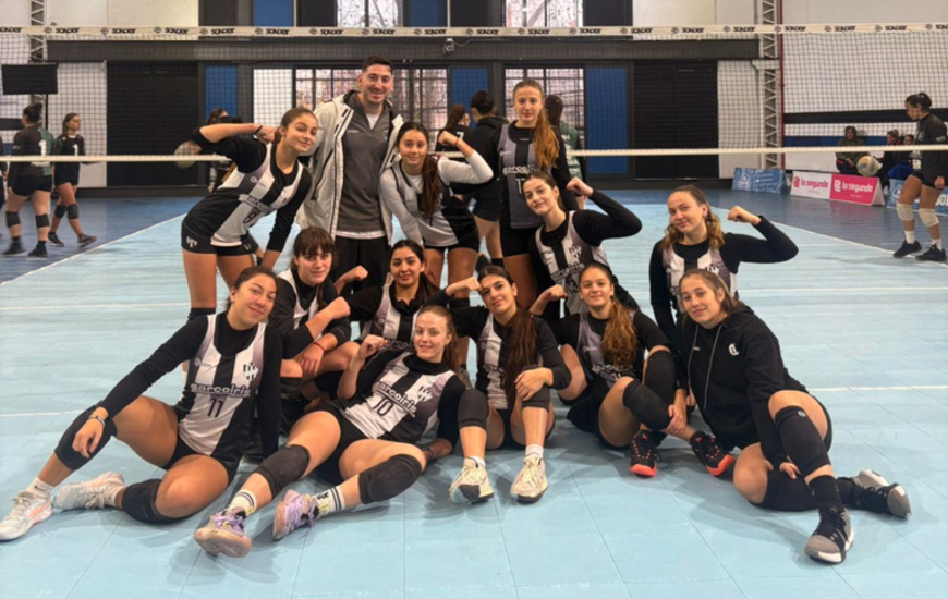 Imagen de Vóley Femenino: La Sub-18 de Unión, avanzó de instancia en la Copa Santa Fe
