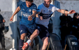 Imagen de Fútbol: Mañana sábado a las 15 hs en Fighiera, Central Argentino y Athletic juegan la Final en 1era división