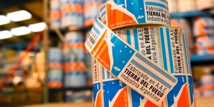 Imagen de El gobierno lanza un régimen simplificado para comprar online productos fabricados en Tierra del Fuego en todo el país