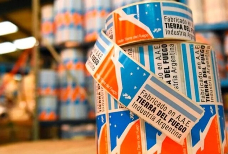 Imagen de El gobierno lanza un régimen simplificado para comprar online productos fabricados en Tierra del Fuego en todo el país
