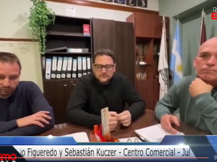 Foto: captura transmisión nota en vivo por 106.5