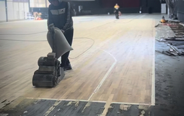 Imagen de Unión realiza remodelación en el piso de parquet, con cambios de maderas