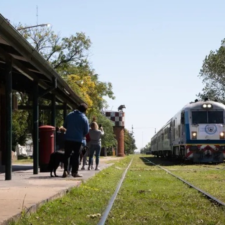 Cañada de Gómez. El tren de cercanía cumplió una prueba el 30 de marzo. Volverá a circular tras 44 años.