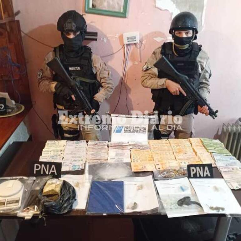 Imagen de Entre Arroyo Seco y Rosario: Ocho detenidos y más de 13 millones de pesos en bienes secuestrados tras múltiples allanamientos por microtráfico