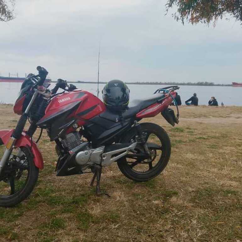 Imagen de Ingresan a una vivienda y sustraen dinero y una moto