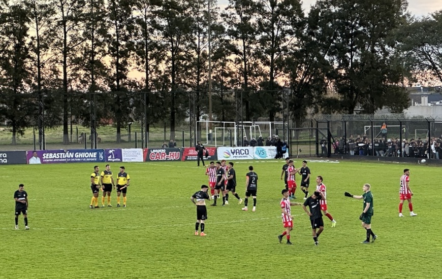 Imagen de Uni&oacute;n eliminado en Copa Santa Fe. Perdi&oacute; de local 2-1 ante 9 de Julio de Rafaela por 4tos de final
