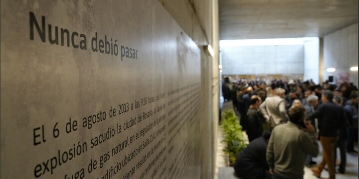 El acto este año se realiza en el memorial de Salta 2141. (Alan Monzón/Rosario3)