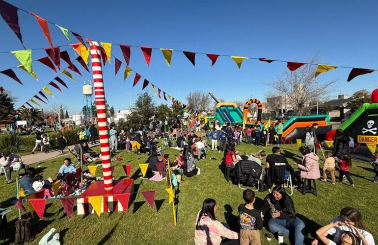 Imagen de Pav&oacute;n: D&iacute;a de las Infancias en la Plaza de Barrio Mitre