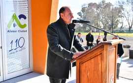 Imagen de Alvear celebr&oacute; sus 110 a&ntilde;os con un emotivo acto