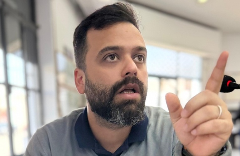 Damián Salinas.