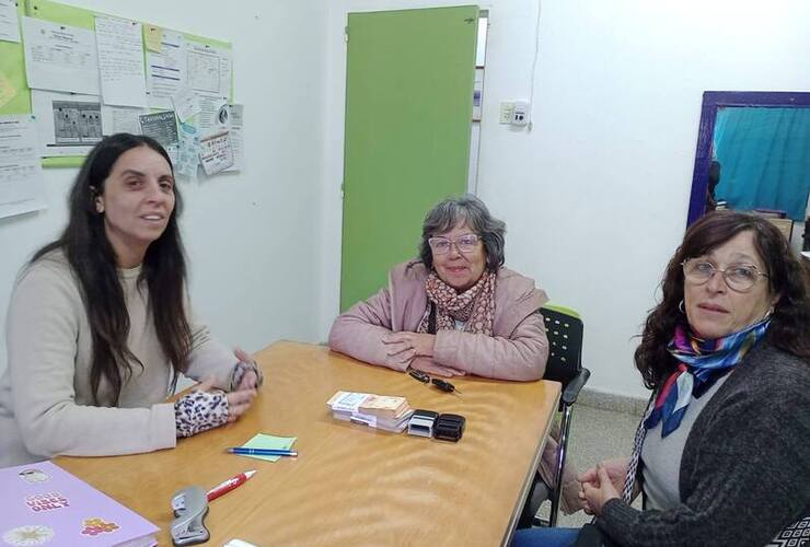 Imagen de La Escuela Especial recibi&oacute; una donaci&oacute;n del Centro de Rehabilitaci&oacute;n Integral de Arroyo Seco