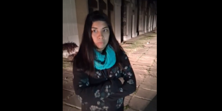 Imagen de Joven madre duerme en el cementerio San Roque por falta de asistencia
