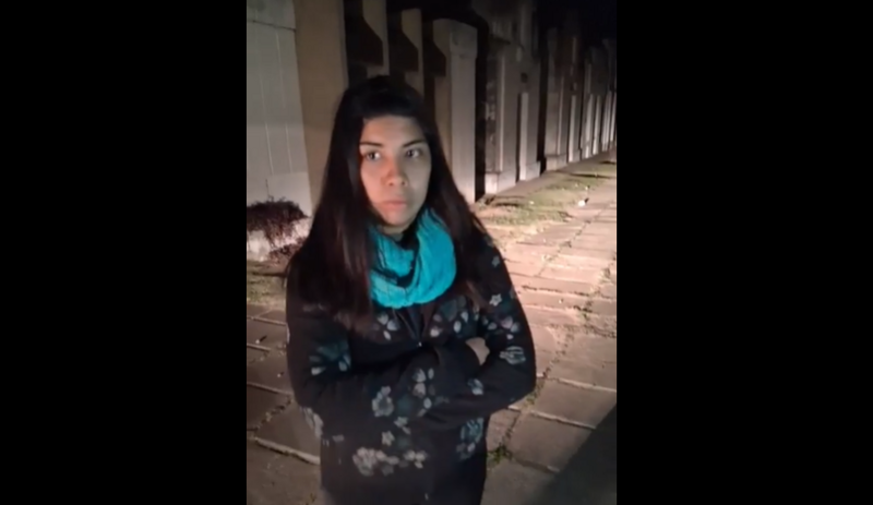 Imagen de Joven madre duerme en el cementerio San Roque por falta de asistencia