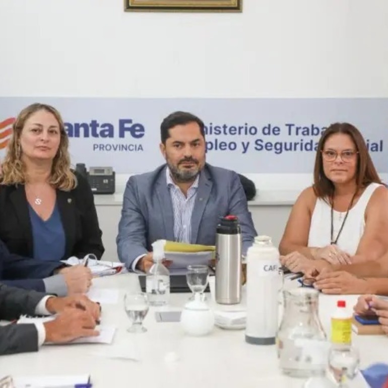Imagen de Paritaria de salud: AMRA aceptó y Siprus rechazó la propuesta