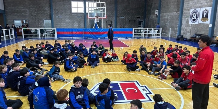 Imagen de Encuentro Nacional de Mini Básquet en Talleres