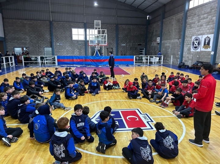 Imagen de Encuentro Nacional de Mini Básquet en Talleres