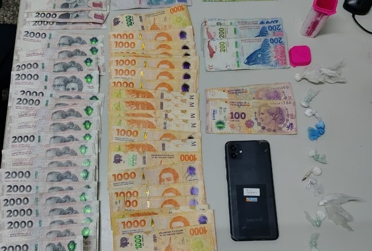 Imagen de Se le incautó cocaína, resultó demorado pero luego recuperó la libertad