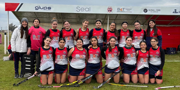 Imagen de Hockey: Talleres sumó 3 empates y 1 triunfo ante Porvenir Talleres