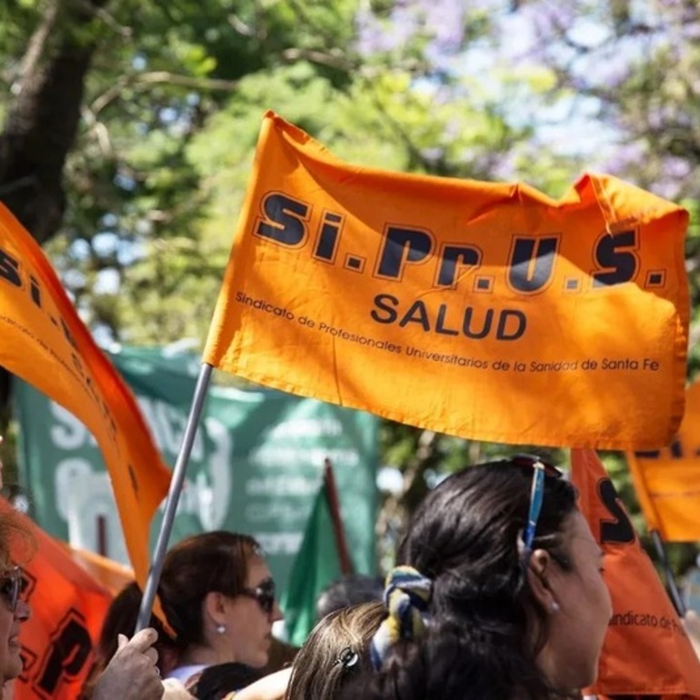 Imagen de Médicos de Siprus rechazaron la paritaria y anuncian paro en Santa Fe: «Los salarios son miserables y muchos renuncian»