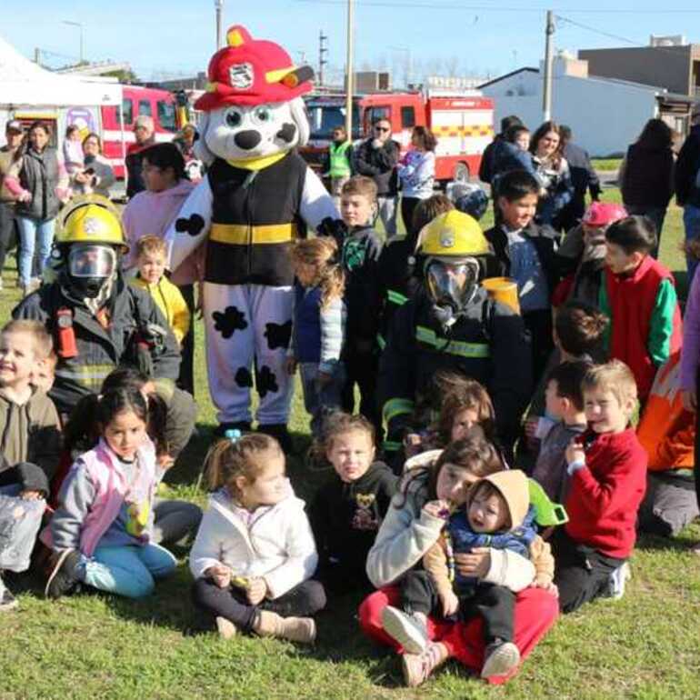 La celebración se llevó adelante con un gran despliegue en el paseo "Juan Ascierto".