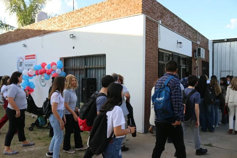 Gran avance en infraestructura educativa para la institución.