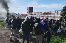 Imagen de Crisis industrial en Santa Fe: Acindar, Vassalli y Celulosa paralizadas