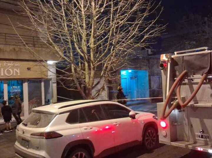Imagen de Principio de incendio en verdulería céntrica