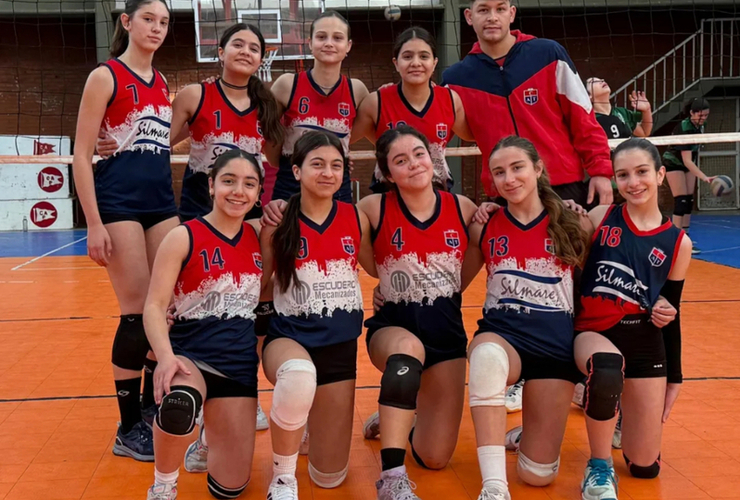 Imagen de La Sub-14 A Femenina de Talleres, brilló en el Torneo Provincialista en Rosario