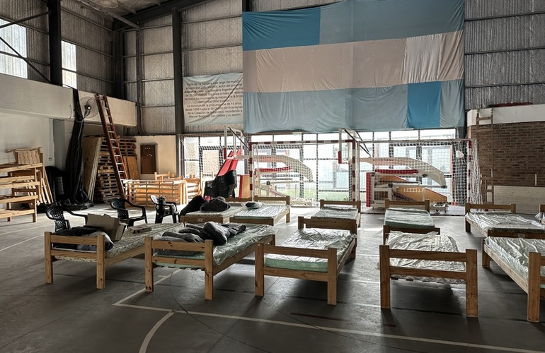 Imagen de Debido al temporal, personas de barrios locales fueron trasladadas a Tiburones