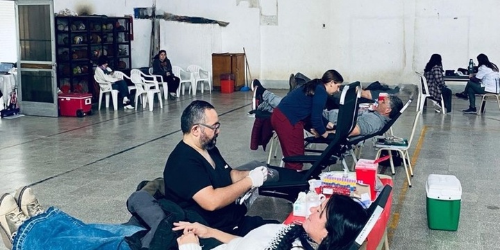 Imagen de Jornada de donación de sangre en la Escuela Comercial