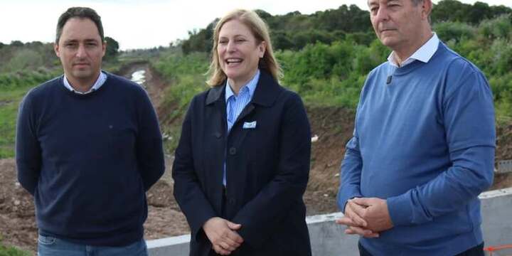 Imagen de La vicegobernadora recorrió las obras del Canal Savoca