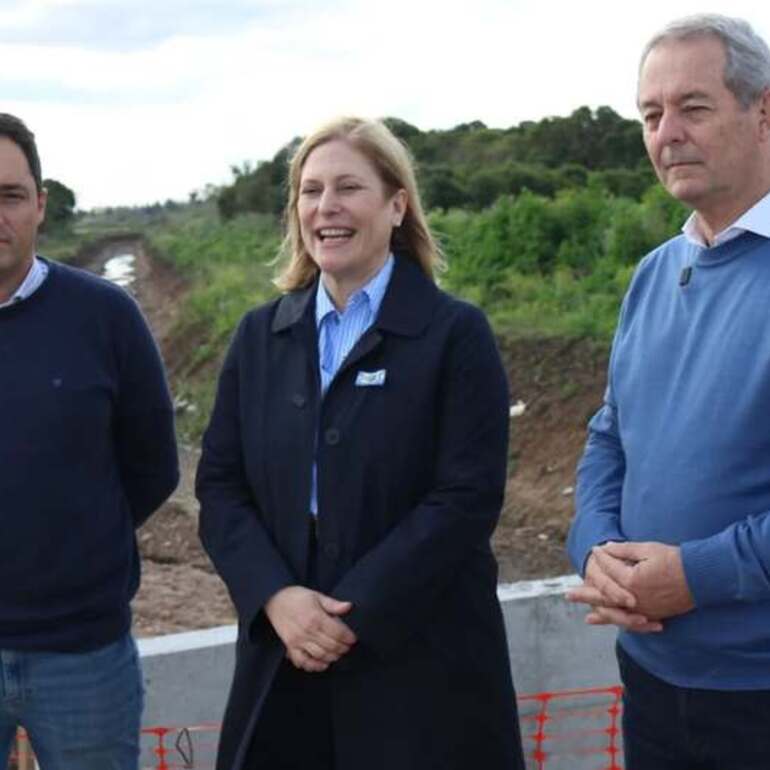 Imagen de La vicegobernadora recorrió las obras del Canal Savoca