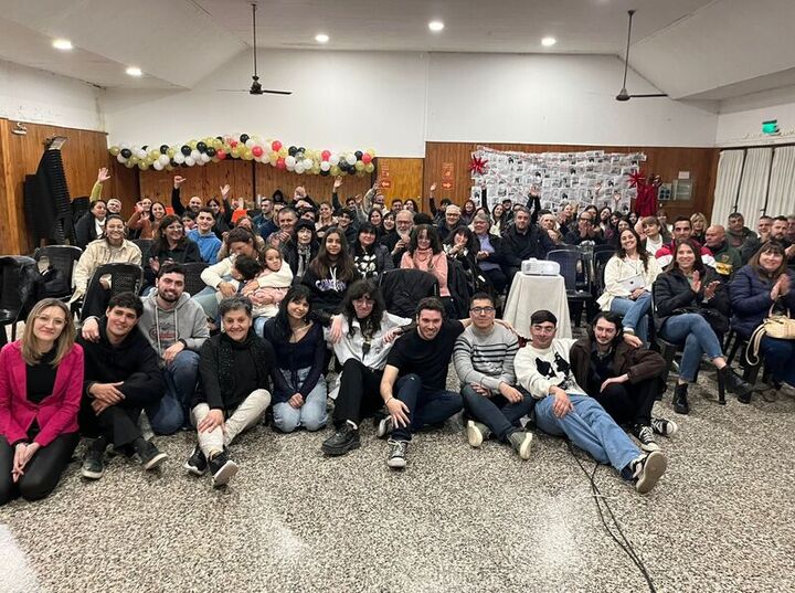 Imagen de Estreno en Arroyo Seco de: Aquella noche que los dólares se fugaron