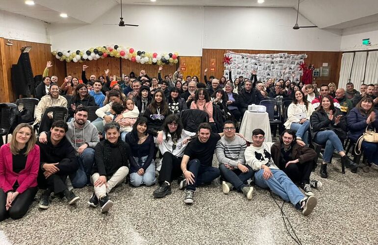 Imagen de Estreno en Arroyo Seco de: Aquella noche que los dólares se fugaron