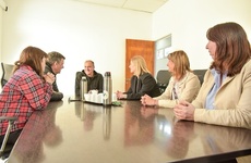 Imagen de La vicegobernadora Gisela Scaglia visitó Alvear y recorrió instituciones locales